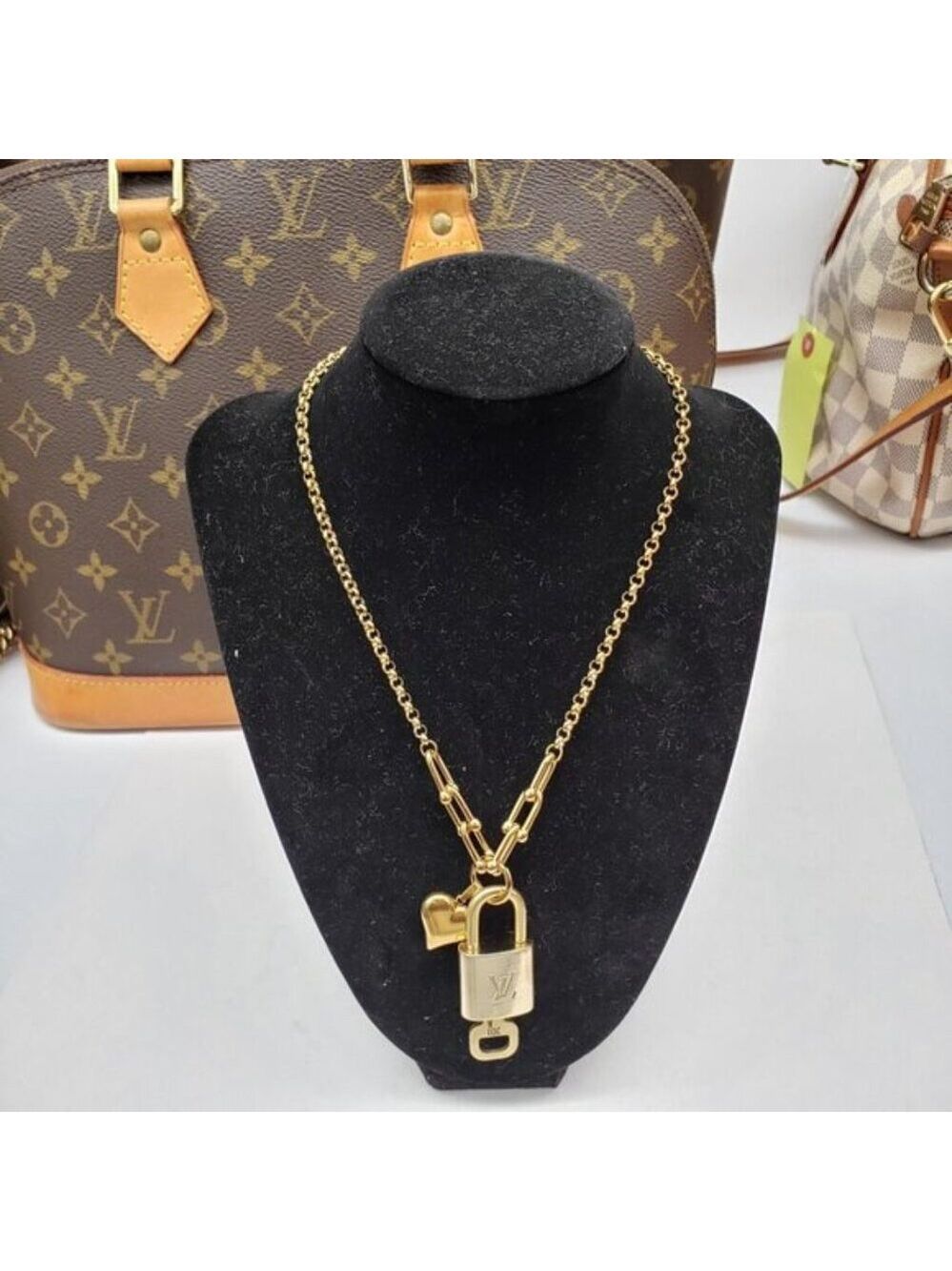 Authentic Louis Vuitton Lock & Key w/ Unbranded Gold Plated Gold Chain Necklace